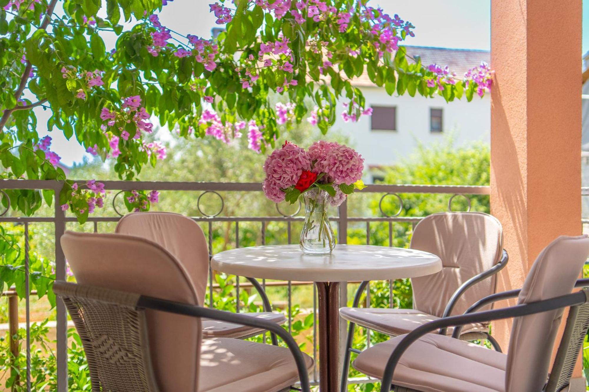 House Of Mile Hotel Zára Kültér fotó